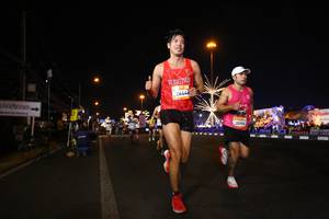 BIB: 24448, 20904
                            <button type="button" onclick="openModal(23028278)" class="btn btn-primary btn-sm float-right btn-popup" data-toggle="modal" data-target=".modal-high-quality">
                        <i class="fas fa-shopping-cart"></i> Add to Cart
                    </button>
                                            <button type="button" onclick="isThisMe(23028278, true)" class="btn btn-success btn-sm float-right btn-popup btn-isme hidden" data-toggle="tooltip" data-placement="bottom" title="นี่คือรูปของคุณใช่ไหม คลิกที่นี่เพื่อเอาเข้าอัลบั้ม">
                        <i class="fas fa-plus"></i> Add to album
                    </button>
                    <button type="button" onclick="isThisMe(23028278, false)" class="btn btn-warning btn-sm float-right btn-popup btn-isnotme hidden">
                        <i class="fas fa-ban"></i> Remove from album
                    </button>